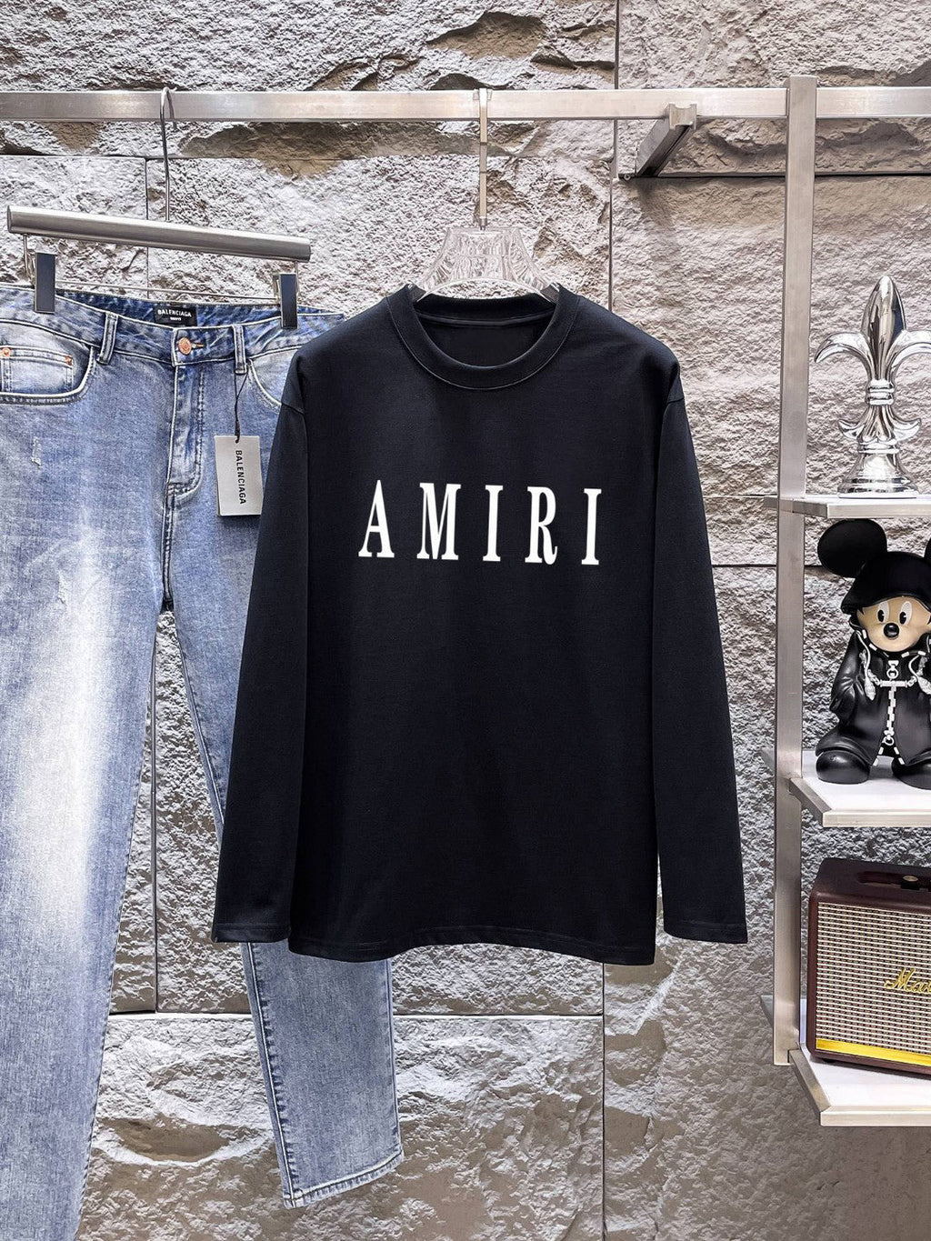 AMIRI Serif Logo Graphic Long‑Sleeve Tee